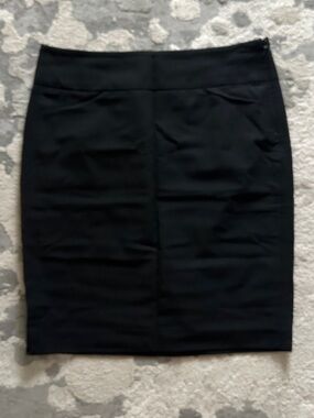 [The Limited] Black Pencil Skirt